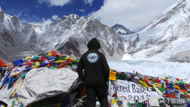 Azoora_Jon_Everest_basecamp_20130401_132440